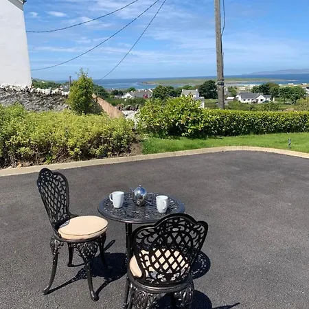 Alt Mor House Garden Studio-self Catering Sleeps 2 Apartment *